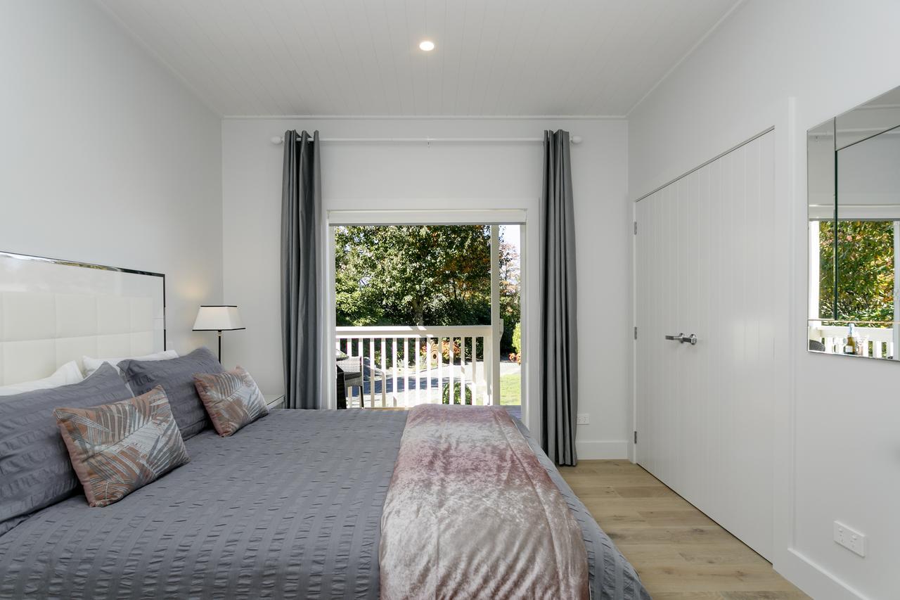 The Retreat Luxury Garden Villa Taupo Eksteriør bilde